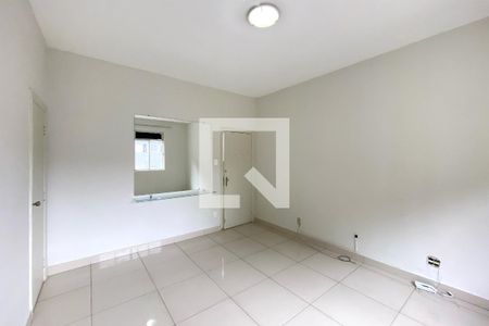 Sala de apartamento para alugar com 3 quartos, 110m² em Carmo, Belo Horizonte
