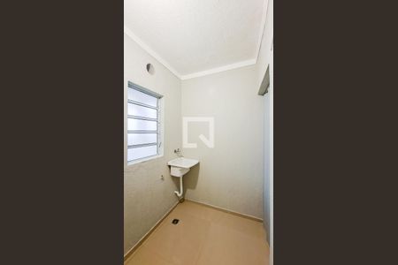 Área de Serviço de kitnet/studio para alugar com 1 quarto, 27m² em Jardim dos Pimentas, Guarulhos