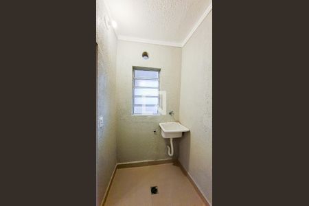 Área de Serviço de kitnet/studio para alugar com 1 quarto, 27m² em Jardim dos Pimentas, Guarulhos