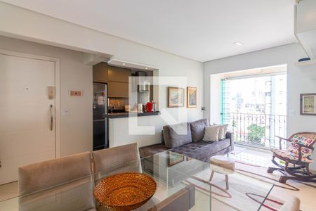 Sala de apartamento à venda com 2 quartos, 90m² em Vila Olímpia, São Paulo