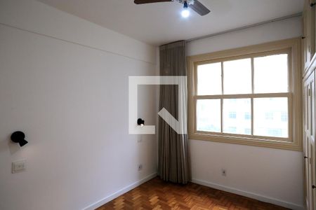 Suíte de apartamento para alugar com 3 quartos, 150m² em Centro, Belo Horizonte