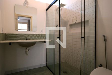 Banheiro da Suíte de apartamento para alugar com 3 quartos, 150m² em Centro, Belo Horizonte