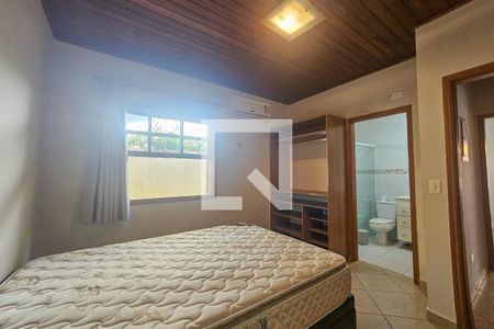 Casa para alugar com 3 quartos, 200m² em Balneario Praia do Pernambuco, Guarujá