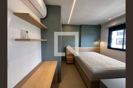 Quarto de apartamento para alugar com 1 quarto, 40m² em Empresarial 18 do Forte, Barueri