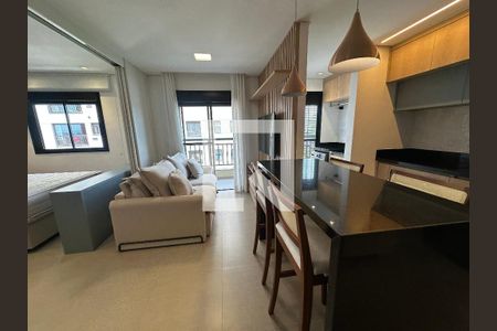 Sala de apartamento para alugar com 1 quarto, 40m² em Empresarial 18 do Forte, Barueri