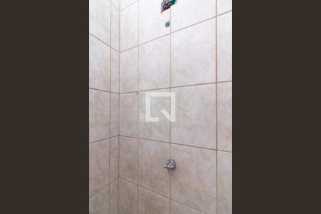 Banheiro de casa para alugar com 1 quarto, 25m² em Lauzane Paulista, São Paulo