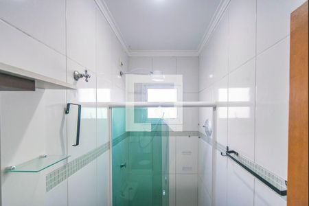 Banheiro  de apartamento para alugar com 2 quartos, 51m² em Vila Luzita, Santo André