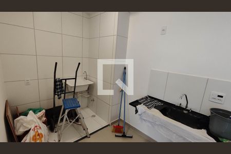 Sala / Cozinha / Área de serviço de apartamento para alugar com 2 quartos, 37m² em Cidade Nova São Miguel, São Paulo