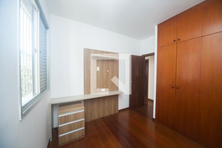 quarto 1 de apartamento à venda com 3 quartos, 105m² em Buritis, Belo Horizonte