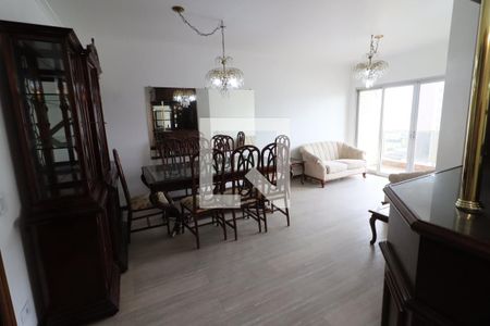Sala de apartamento para alugar com 5 quartos, 155m² em Centro, Osasco