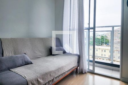 Sala  de apartamento para alugar com 1 quarto, 33m² em Santo Cristo, Rio de Janeiro