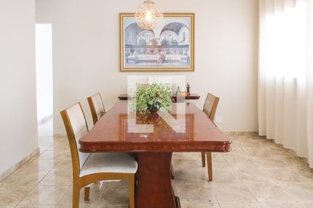 Sala de Jantar de casa para alugar com 5 quartos, 197m² em Essolândia, Nova Iguaçu