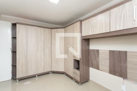 Quarto 1  de apartamento para alugar com 3 quartos, 75m² em Conjunto Habitacional A. E. Carvalho, São Paulo