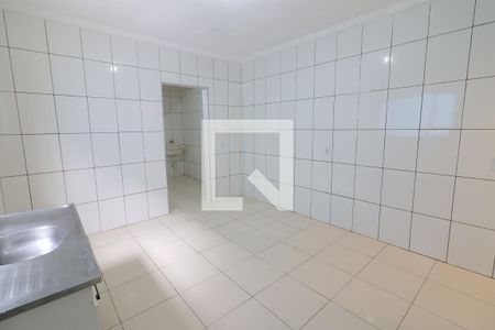 Cozinha de casa para alugar com 1 quarto, 50m² em Santa Maria, Osasco