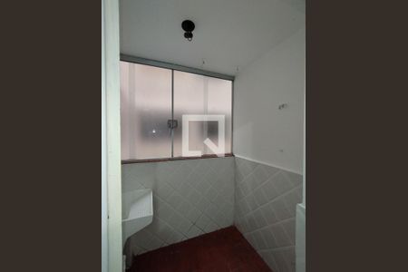 Área de Serviço  de apartamento para alugar com 2 quartos, 52m² em Vila Água Funda, São Paulo