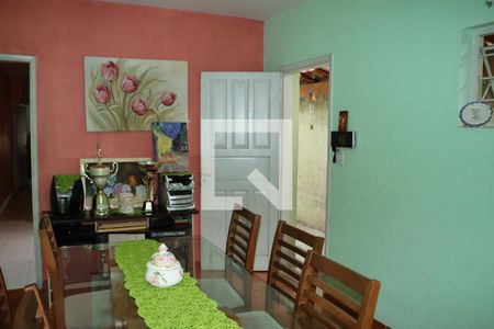 Casa para alugar com 2 quartos, 140m² em Jardim Nova Coimbra, Cotia