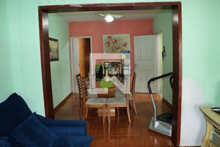 Casa para alugar com 2 quartos, 140m² em Jardim Nova Coimbra, Cotia