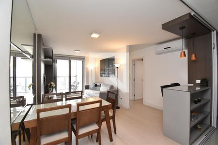 Sala de apartamento para alugar com 2 quartos, 64m² em Alto da Glória, Curitiba