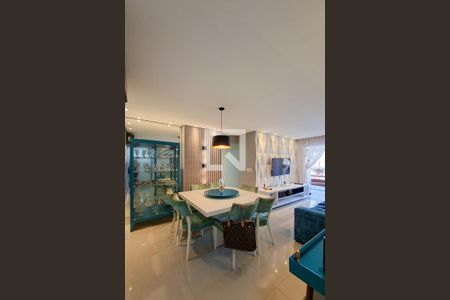 Sala de apartamento para alugar com 3 quartos, 119m² em Canto do Forte, Praia Grande