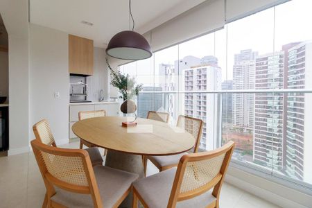 Sala de apartamento para alugar com 2 quartos, 103m² em Jardim das Acacias, São Paulo