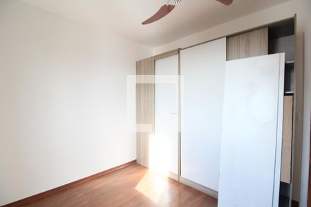 Quarto 1 de apartamento para alugar com 2 quartos, 90m² em Chácara Agrindus, Taboão da Serra