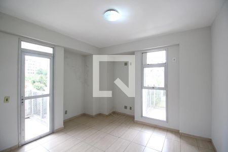 Quarto 1 de apartamento para alugar com 2 quartos, 98m² em Jacarepaguá, Rio de Janeiro