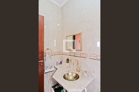 Lavabo de casa à venda com 3 quartos, 173m² em Vila Pereira Barreto, São Paulo