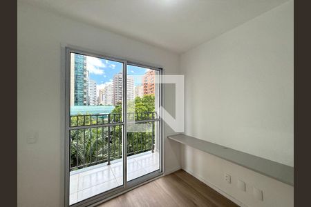 Sala de apartamento para alugar com 1 quarto, 27m² em Campo Belo, São Paulo