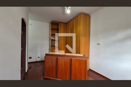 Suíte de casa à venda com 3 quartos, 190m² em Pinheirinho, Santo André