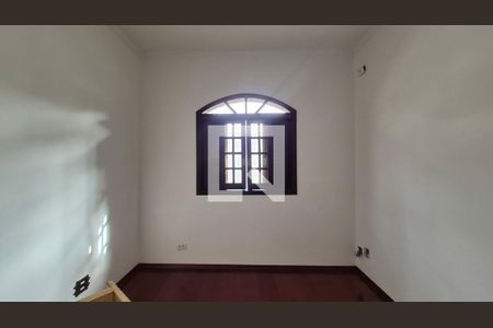 Suíte de casa à venda com 3 quartos, 190m² em Pinheirinho, Santo André