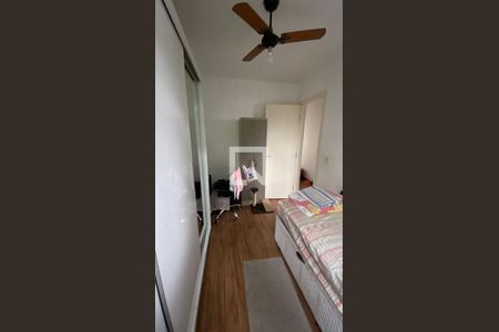 Quarto de apartamento à venda com 3 quartos, 55m² em Jardim Industrial, Contagem