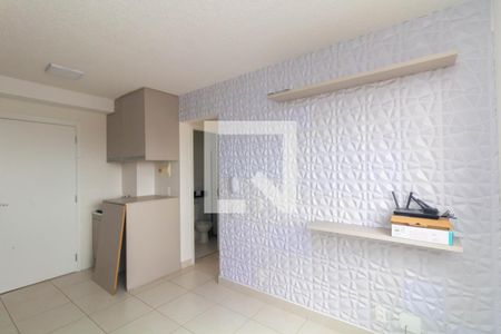 Sala/Cozinha de apartamento para alugar com 2 quartos, 33m² em Fazenda Aricanduva, São Paulo