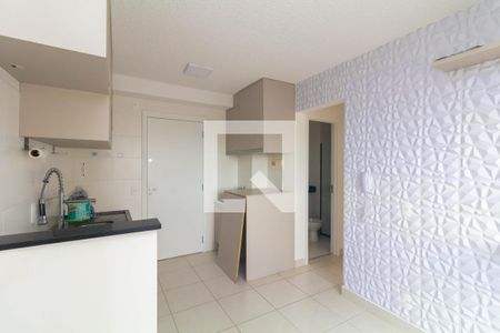 Sala/Cozinha de apartamento para alugar com 2 quartos, 33m² em Fazenda Aricanduva, São Paulo