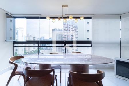 Varanda de apartamento para alugar com 3 quartos, 120m² em Indianópolis, São Paulo