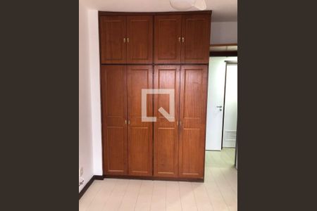 Quarto de apartamento à venda com 3 quartos, 119m² em Barra da Tijuca, Rio de Janeiro