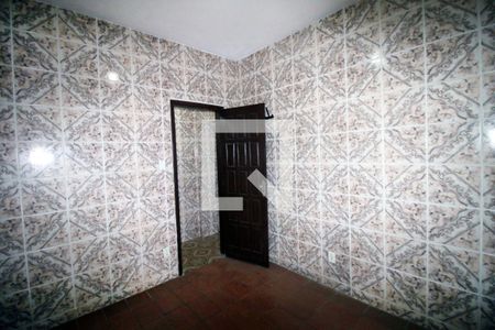 Quarto 1 de casa para alugar com 2 quartos, 60m² em Ramos, Rio de Janeiro