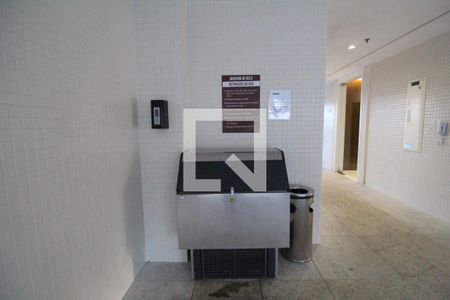 Área comum de apartamento para alugar com 3 quartos, 135m² em Barra da Tijuca, Rio de Janeiro