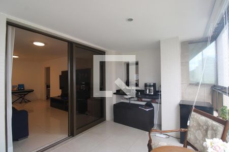 Sala - Varanda de apartamento para alugar com 3 quartos, 135m² em Barra da Tijuca, Rio de Janeiro