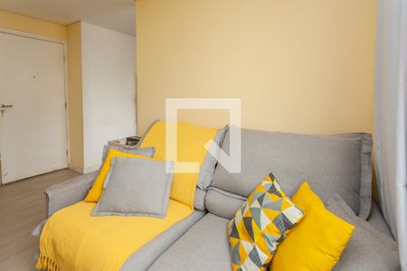 Sala de apartamento para alugar com 2 quartos, 44m² em Usina Piratininga, São Paulo