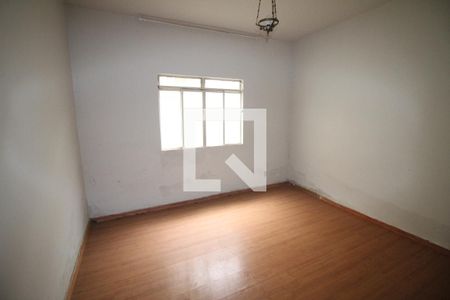 Quarto 2 de casa à venda com 2 quartos, 360m² em Araguaia, Belo Horizonte