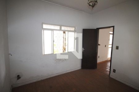Quarto 1 de casa à venda com 2 quartos, 360m² em Araguaia, Belo Horizonte