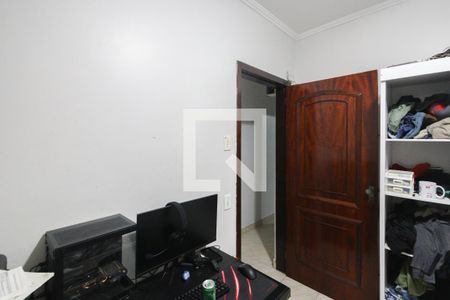 Quarto 2 de casa à venda com 5 quartos, 180m² em Vila Maria Alta, São Paulo