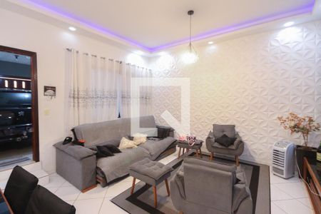 Sala de casa à venda com 5 quartos, 180m² em Vila Maria Alta, São Paulo