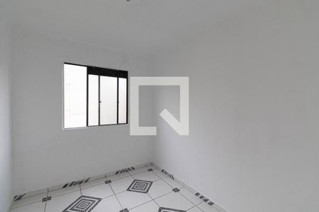 Quarto 2 de apartamento para alugar com 2 quartos, 42m² em Conjunto Residencial José Bonifácio, São Paulo