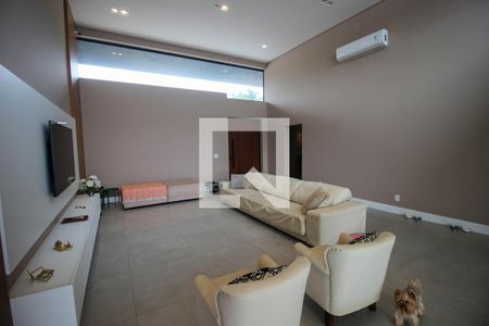 Casa de Condomínio para alugar com 4 quartos, 320m² em Jardim Tatiana, Votorantim