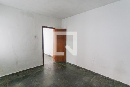 Quarto 1 de casa para alugar com 2 quartos, 150m² em Paraíso, Belo Horizonte