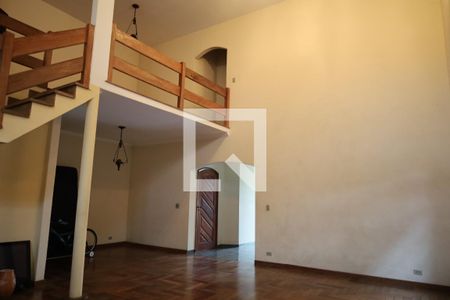 Casa à venda com 3 quartos, 720m² em Interlagos, São Paulo