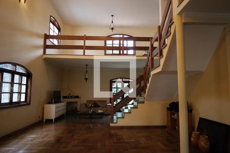 Casa à venda com 3 quartos, 720m² em Interlagos, São Paulo