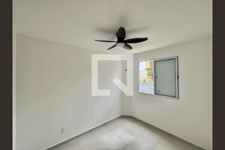 Quarto 1 de apartamento para alugar com 2 quartos, 44m² em Vila Satúrnia, Campinas