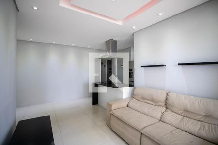 Sala de apartamento para alugar com 3 quartos, 77m² em Vila Sonia, São Paulo